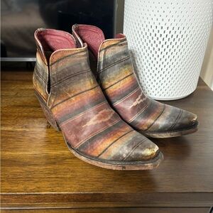 Ariat boots size 8.5